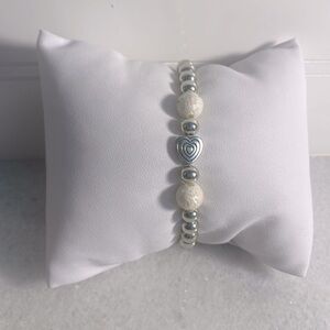 Bracelet silvertone double sided heart beaded bracelet stretch jewelry
